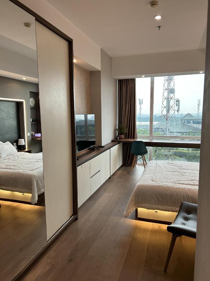 U Residence 2 Studio Apartment Pool View Tangerang Extérieur photo