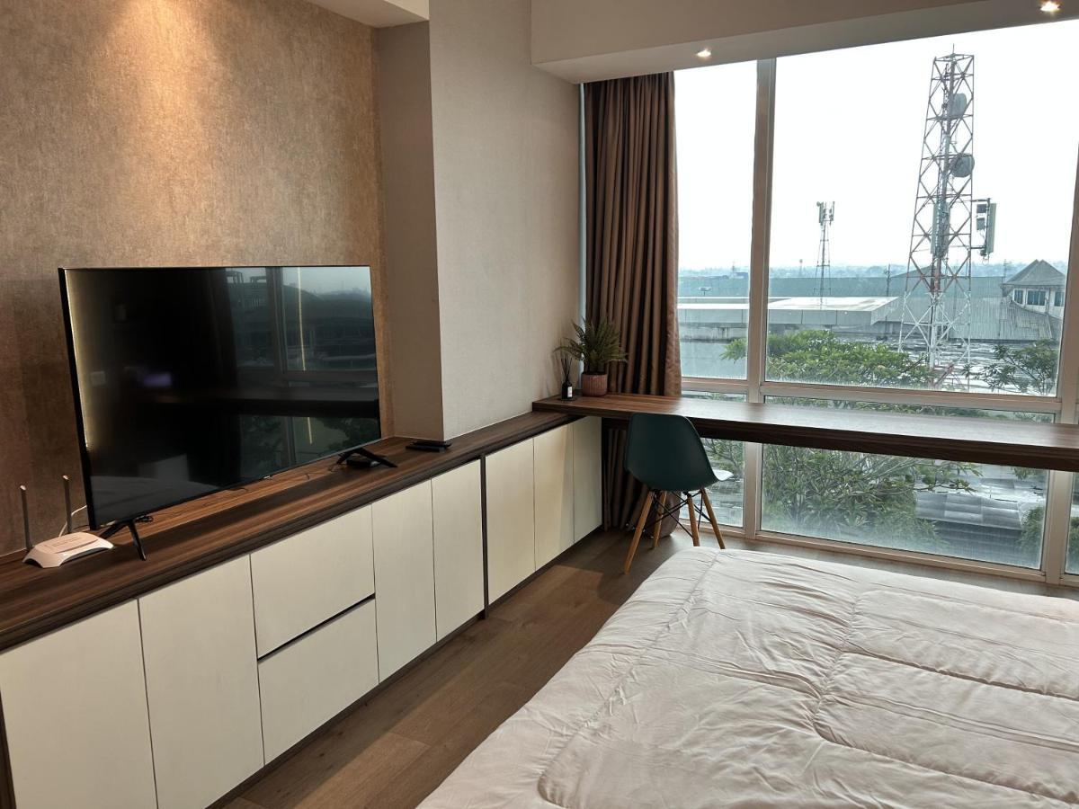 U Residence 2 Studio Apartment Pool View Tangerang Extérieur photo